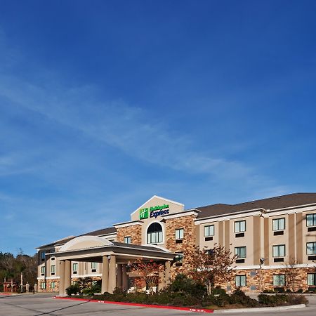 Holiday Inn Express & Suites Cleveland By Ihg Exterior foto